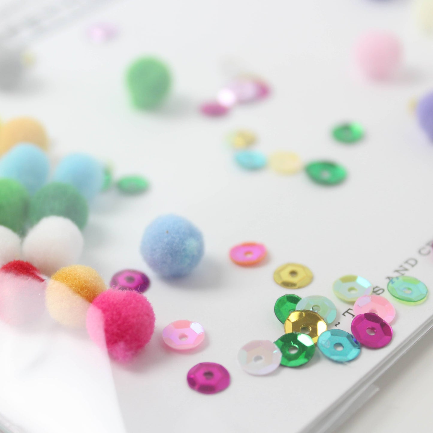Pom Poms Confettigram Card